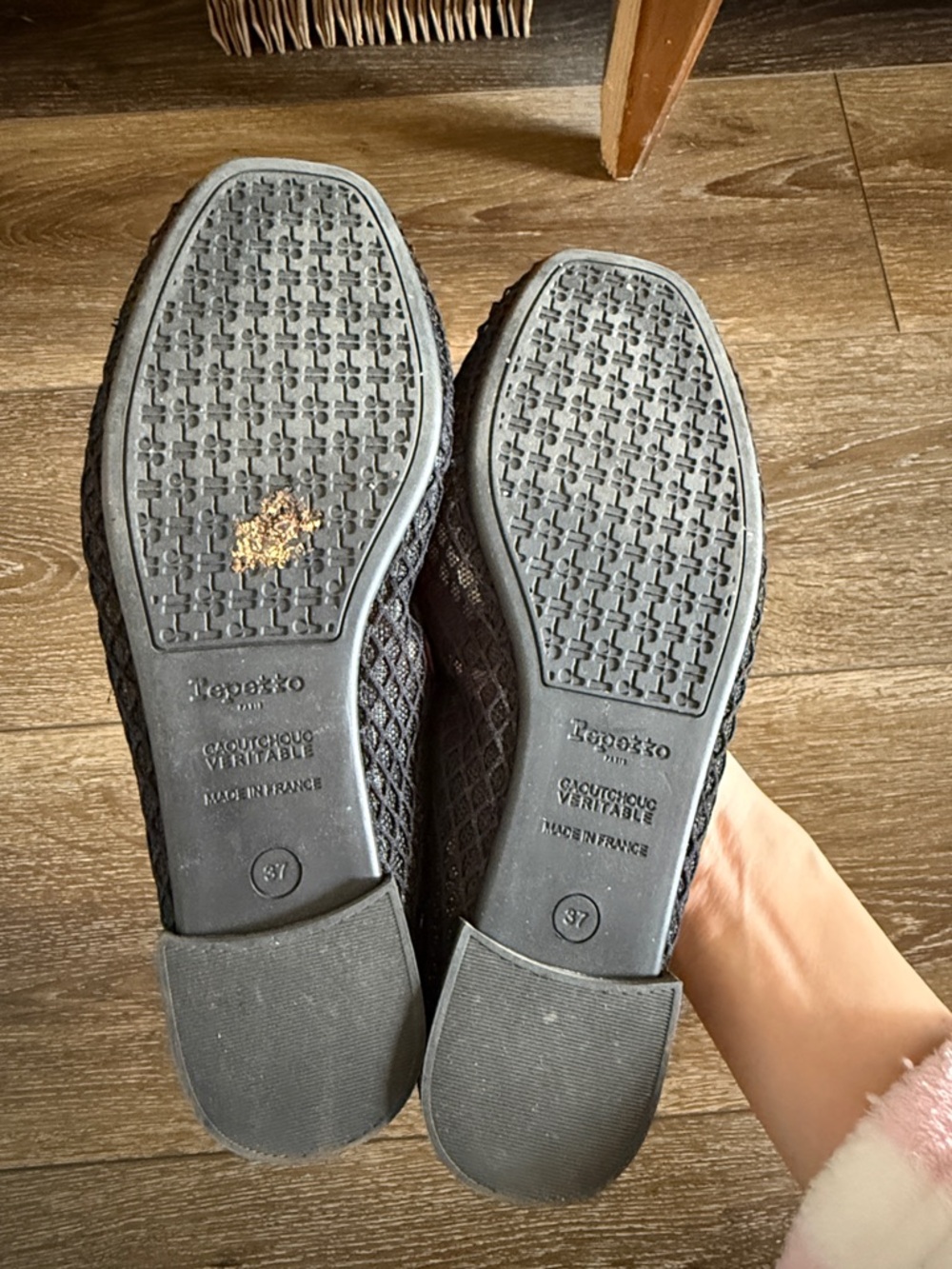 Repetto Black Garance Ballet Flats - square toe - rubber sole - Picture 10 of 12